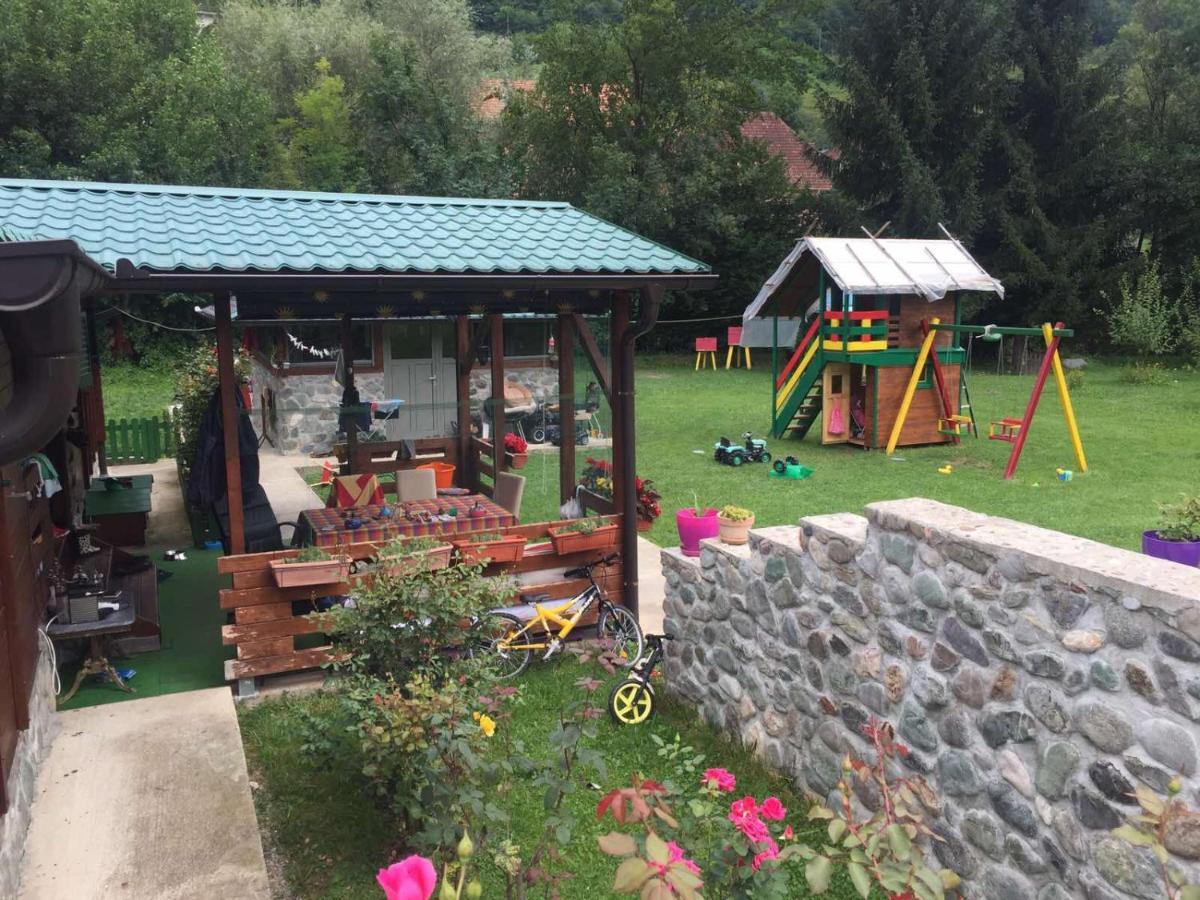 Cottage Ravna Rijeka Bijelo Polje Buitenkant foto